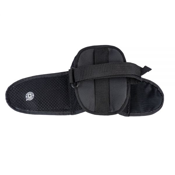 Protetor para segurança e fixação de pé em cadeira de rodas