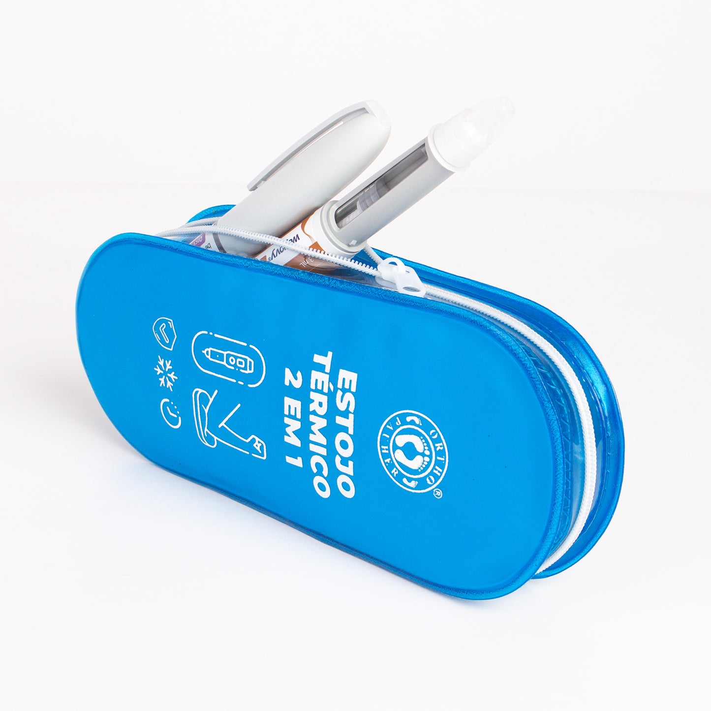 Estojo termico com o ziper semi aberto com duas canetas de insulinas com metade da parte delas inserida para dentro do recipiente.