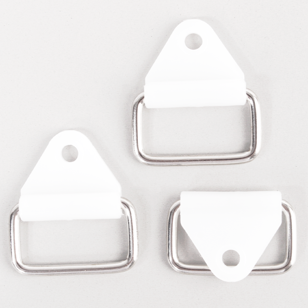 Fivela triangular de plástico