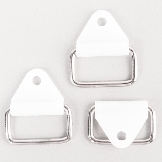 Fivela triangular de plástico