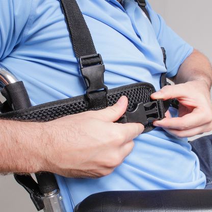 Cinto de segurança antiderrapante ajustável para cadeira de rodas