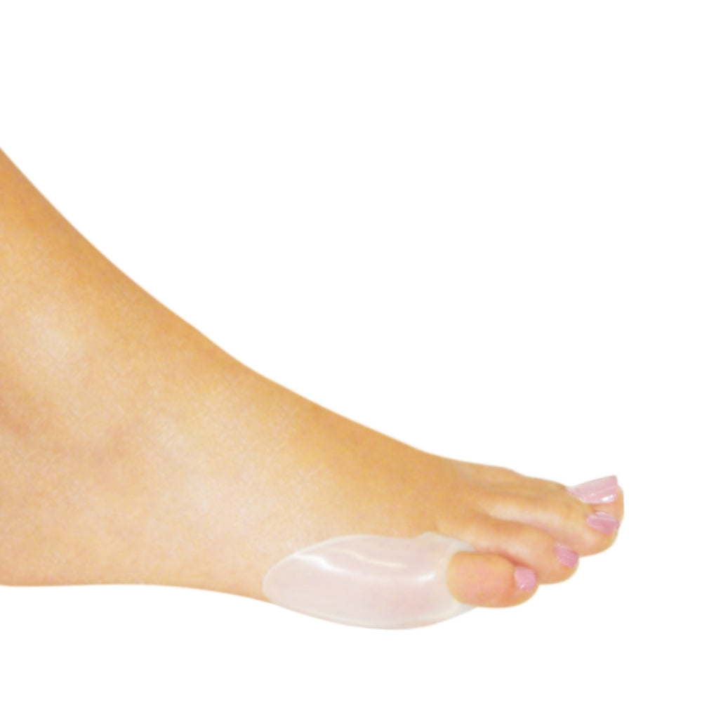 Pé utilizando protetor para Joanete na 5° falange do pé