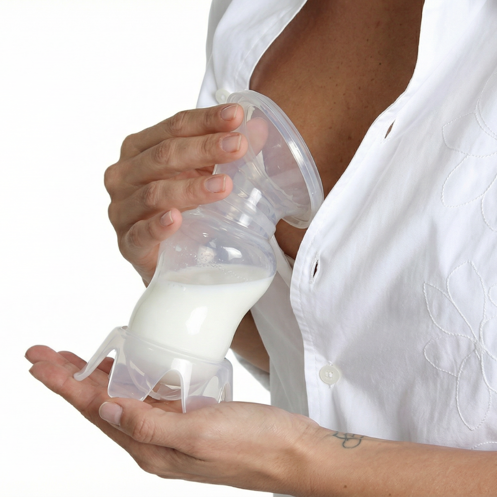 Bomba manual tira leite materno